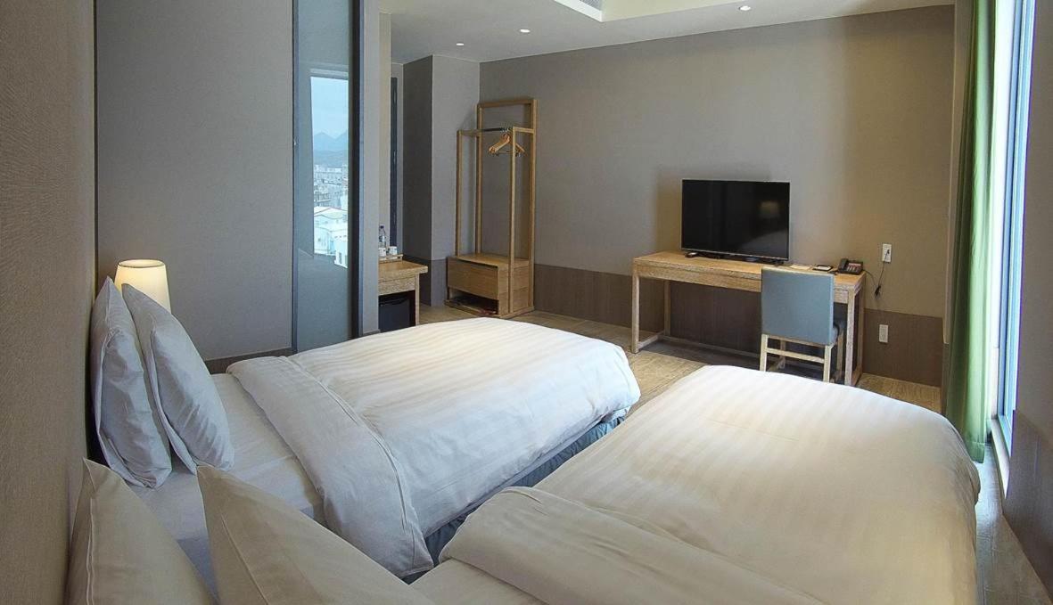 The Suites Taitung Bagian luar foto